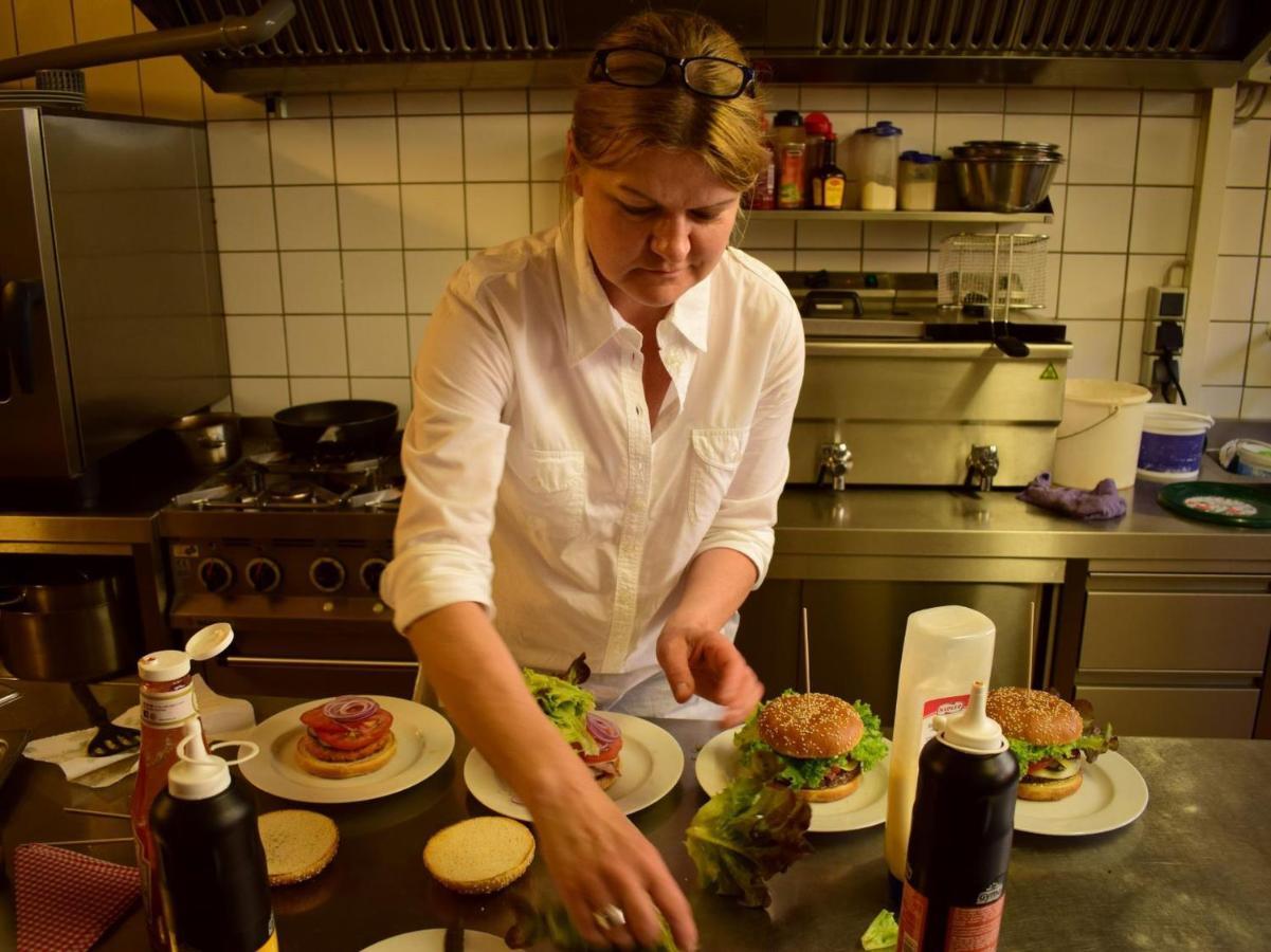 Adler Brasserie Munderkingen エクステリア 写真